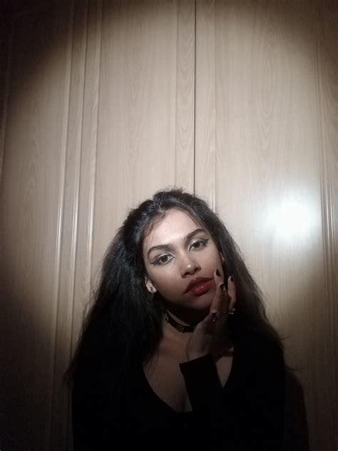 Nomi on Twitter.